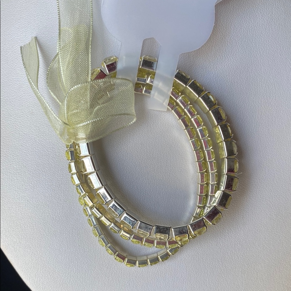 Elegant Gold Beaded Bracelet Set